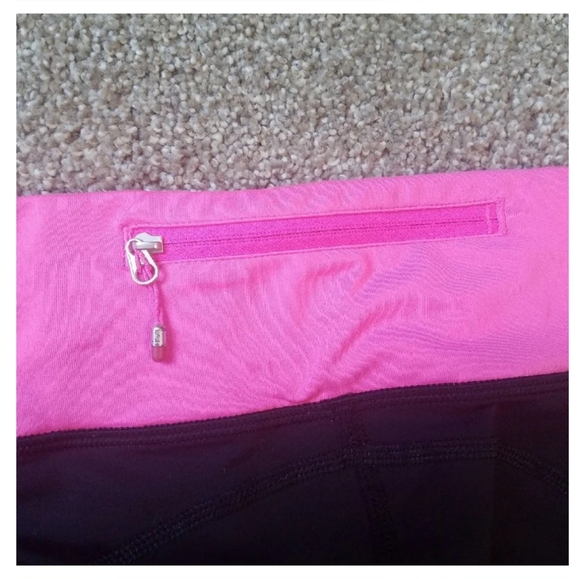 Lululemon capris - Picture 4 of 6